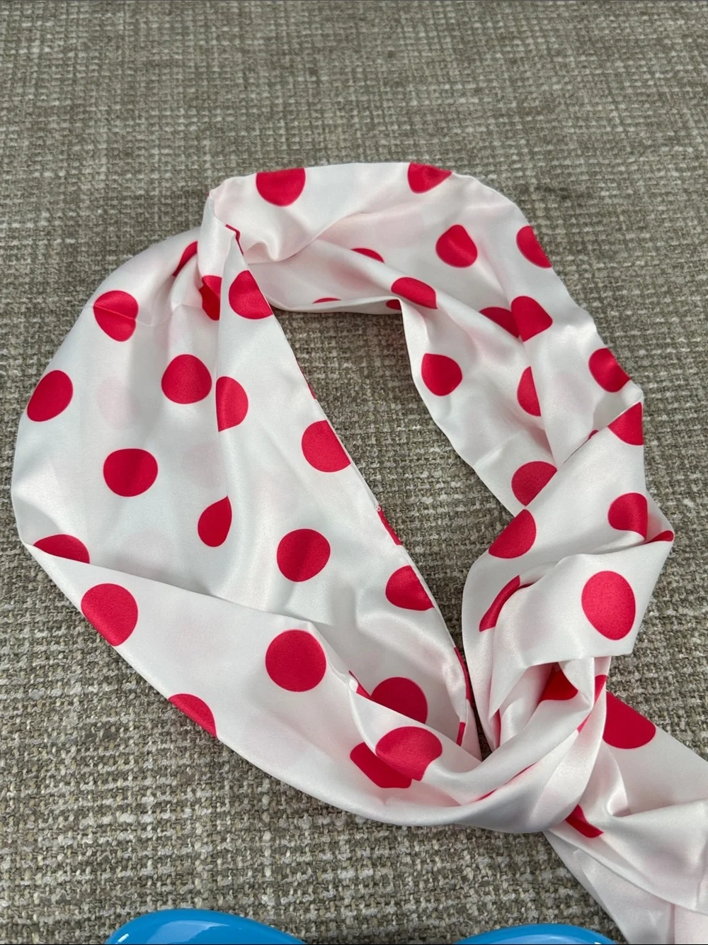 Polka Dot Hair Scarf - Pink on White and blue frame sunglasses 80’s 90’s Ya2K